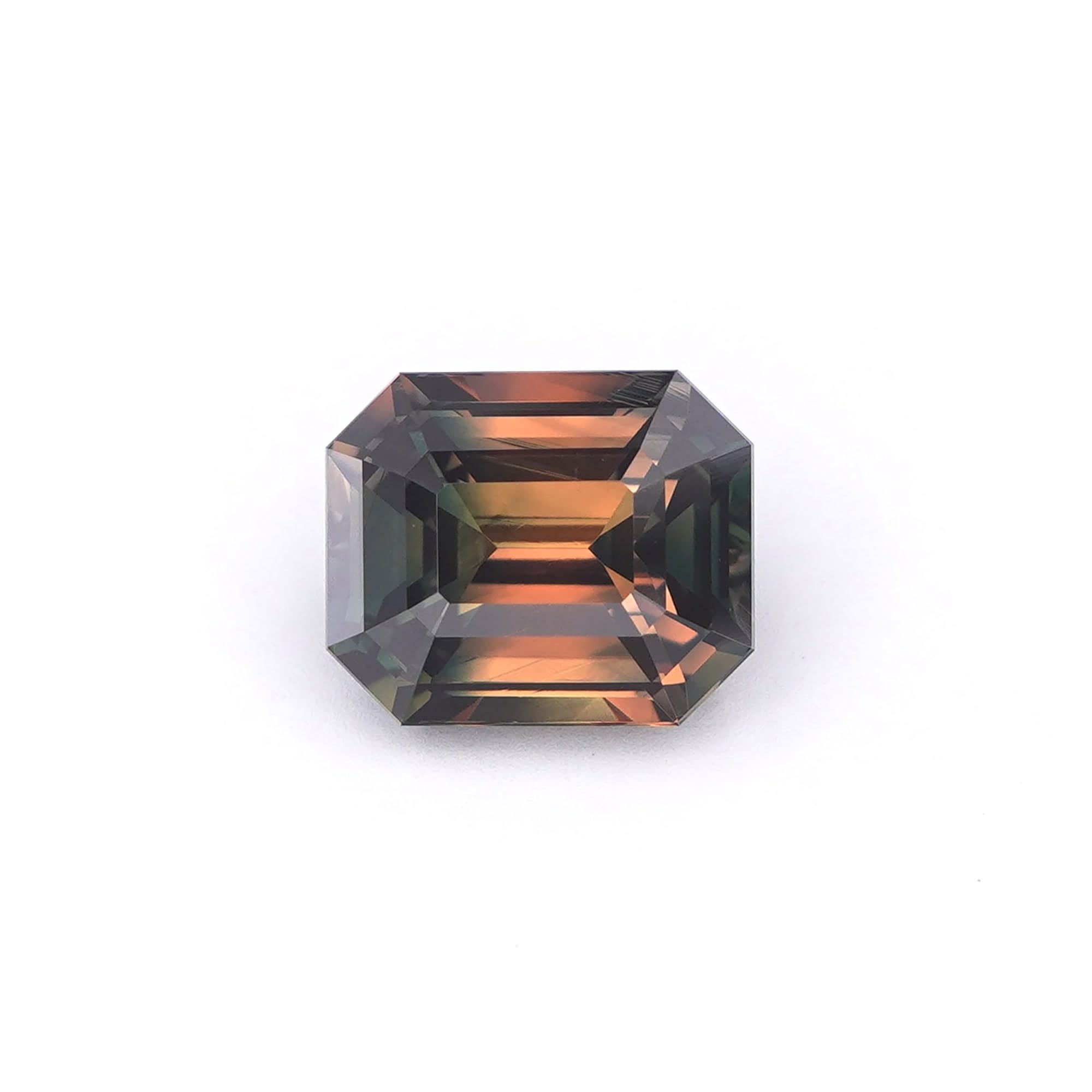 Parti Sapphire